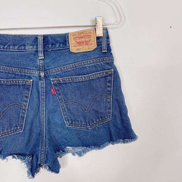 Levis 550 Cut Off Shorts Womens Size 8 Medium Wash High Waist Cotton Fringe Hem - Picture 5 of 12